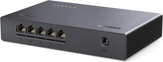 UGREEN Switch Ethernet 5 Porte 2,5G Interruttore di Rete LAN Non Gestito Custodia